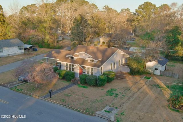 452 Snow Hill Street, Ayden, NC 28513