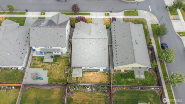 9639 6th Way SE, Lacey, WA 98513