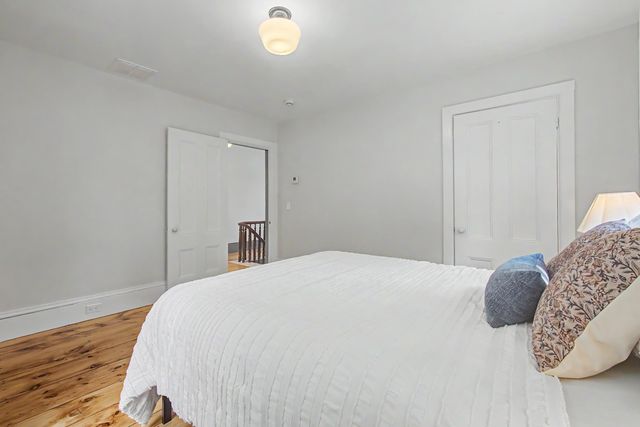 638 Post Road, Greenland, NH 03840