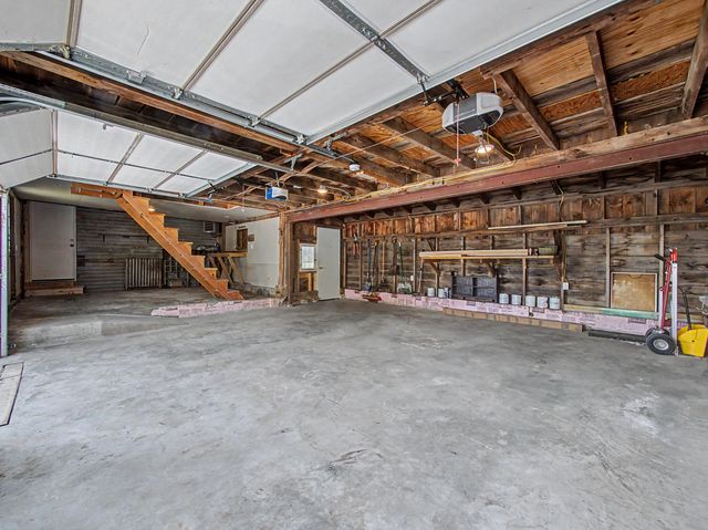 638 Post Road, Greenland, NH 03840