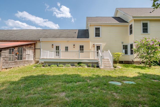 638 Post Road, Greenland, NH 03840