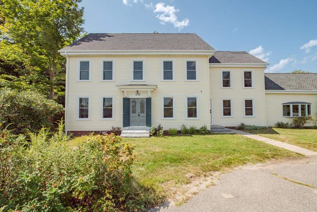 638 Post Road, Greenland, NH 03840