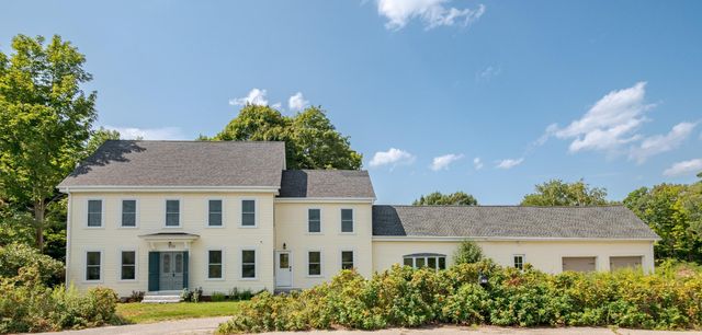 638 Post Road, Greenland, NH 03840