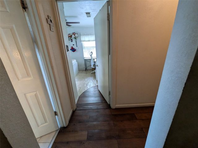 6638 Thornwall Street, Houston, TX 77092
