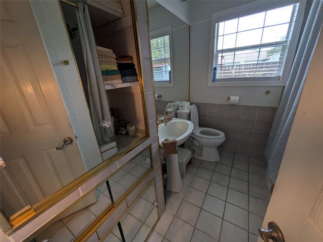 6638 Thornwall Street, Houston, TX 77092