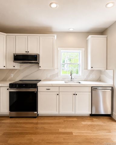 24 Francis Harrison Court, Montgomery, NY 12549
