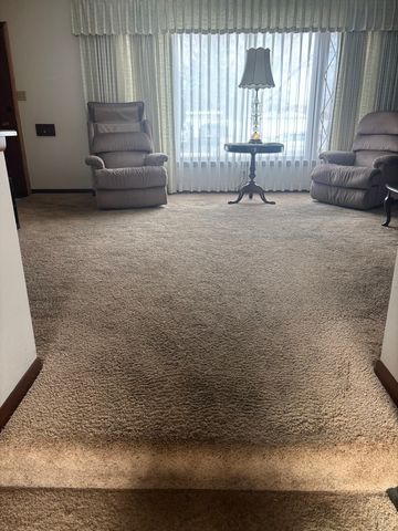 535 E 166th Place, South Holland, IL 60473