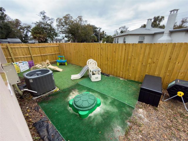 707 N JEFFERSON AVENUE, Clearwater, FL 33755