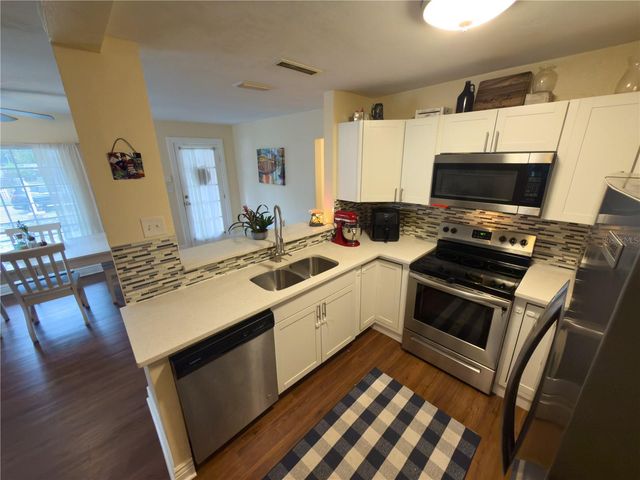 707 N JEFFERSON AVENUE, Clearwater, FL 33755