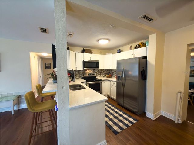 707 N JEFFERSON AVENUE, Clearwater, FL 33755