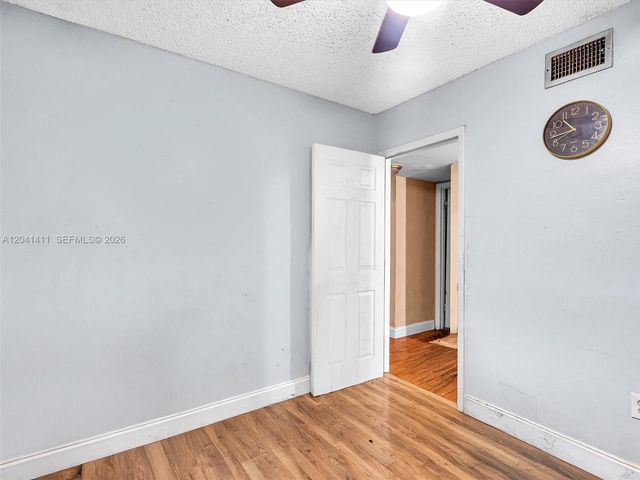 19100 NW 51st Ave, Miami Gardens, FL 33055