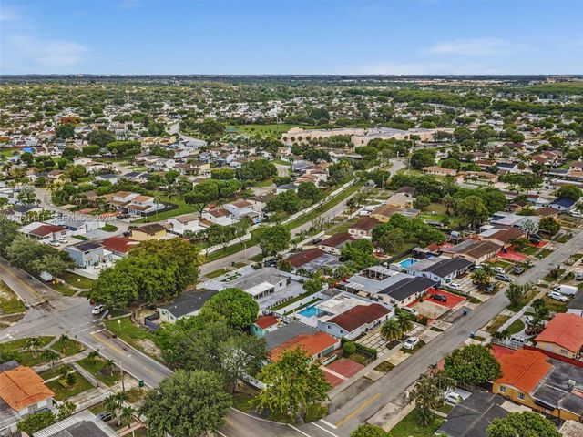 19100 NW 51st Ave, Miami Gardens, FL 33055