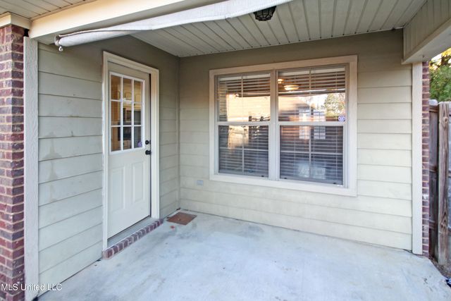 810 Windlass Cove, Brandon, MS 39047