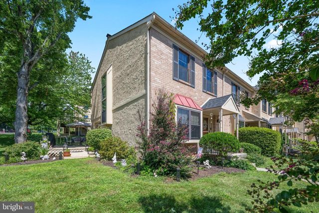 555 CANTERBURY RD, West Norriton, PA 19403