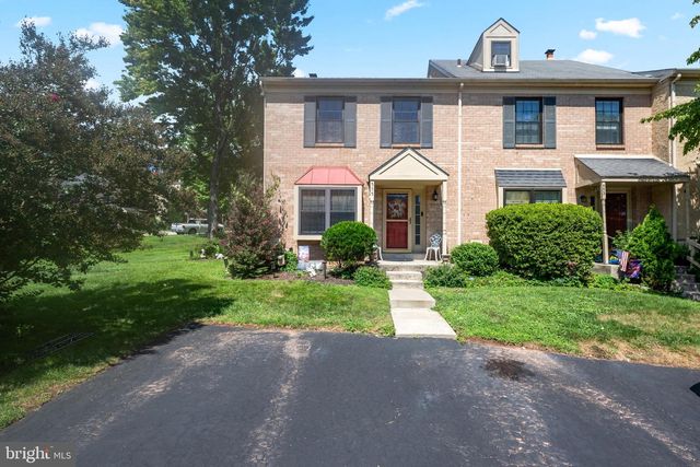 555 CANTERBURY RD, West Norriton, PA 19403