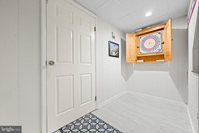 555 CANTERBURY RD, West Norriton, PA 19403
