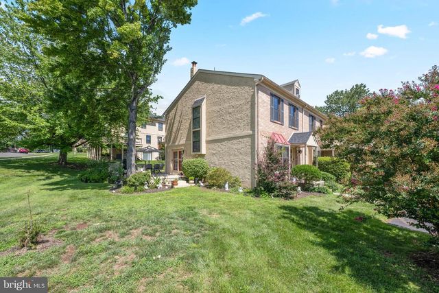 555 CANTERBURY RD, West Norriton, PA 19403