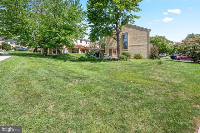 555 CANTERBURY RD, West Norriton, PA 19403