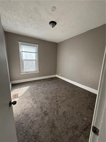 1420 W Walnut Avenue, Independence, MO 64050