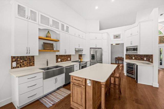 2001 NW Laurel Oak Lane, Palm City, FL 34990