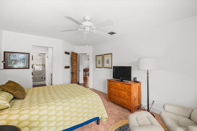 2001 NW Laurel Oak Lane, Palm City, FL 34990