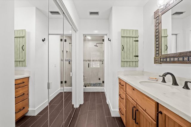 2001 NW Laurel Oak Lane, Palm City, FL 34990