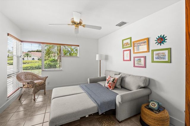 2001 NW Laurel Oak Lane, Palm City, FL 34990