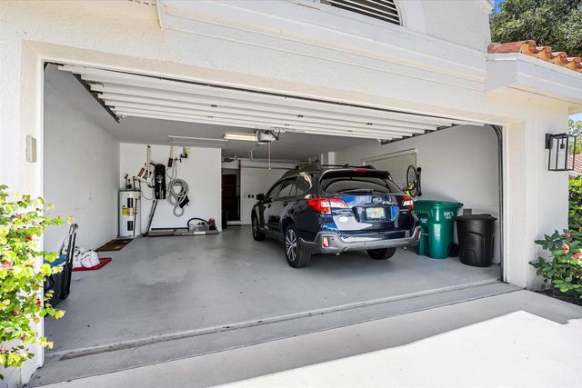 2001 NW Laurel Oak Lane, Palm City, FL 34990