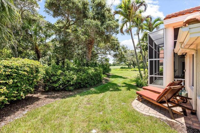 2001 NW Laurel Oak Lane, Palm City, FL 34990