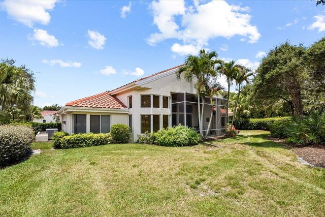 2001 NW Laurel Oak Lane, Palm City, FL 34990