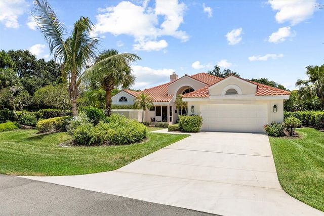 2001 NW Laurel Oak Lane, Palm City, FL 34990