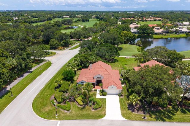 2001 NW Laurel Oak Lane, Palm City, FL 34990
