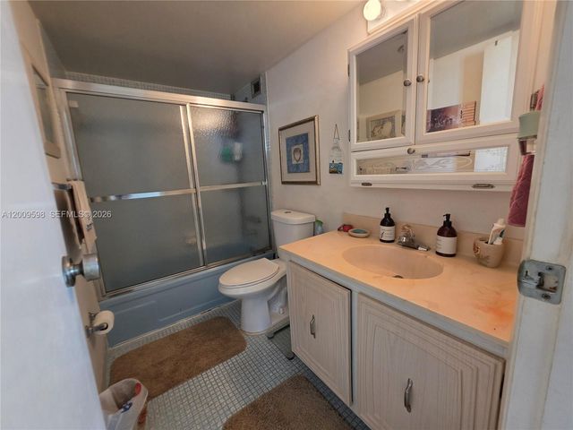 3771 Environ Boulevard 649, Lauderhill, FL 33319