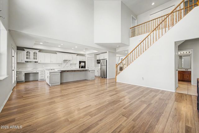 10520 E OLLA Avenue, Mesa, AZ 85212