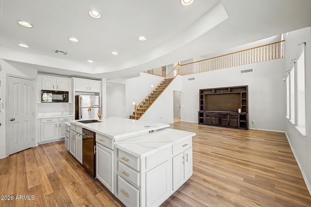 10520 E OLLA Avenue, Mesa, AZ 85212