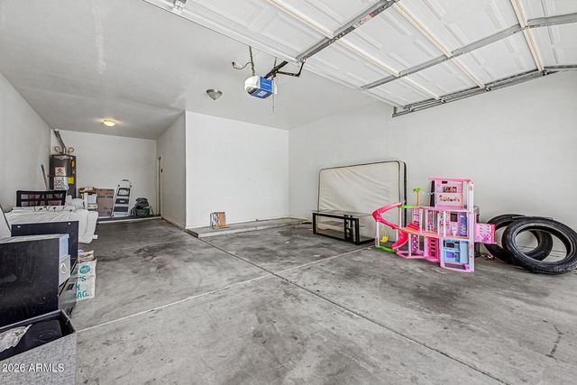 10520 E OLLA Avenue, Mesa, AZ 85212
