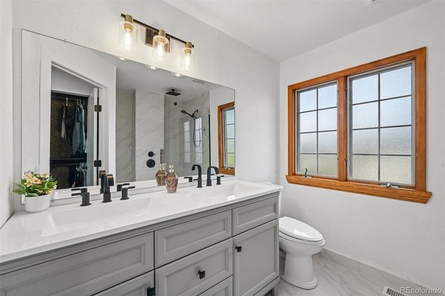 1149 S Kittredge Street, Aurora, CO 80017