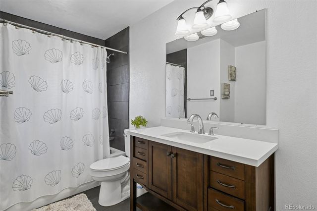 1149 S Kittredge Street, Aurora, CO 80017