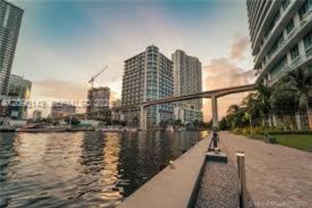90 SW 3rd Street 2505, Miami, FL 33130