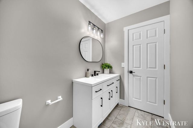 4393 Wood Way Court NE, Cedar Springs, MI 49319