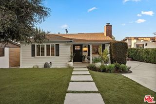 22227 Avenue San Luis, Woodland Hills (los Angeles), CA 91364