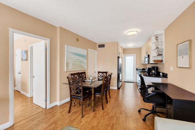 3250 NE 28th Street Unit 302, Fort Lauderdale, FL 33308
