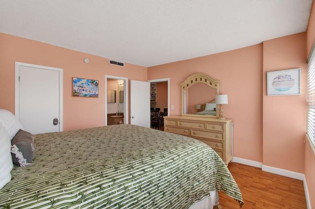 3250 NE 28th Street Unit 302, Fort Lauderdale, FL 33308