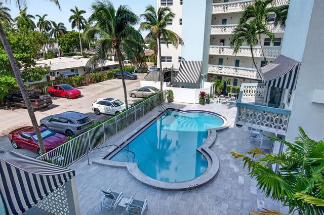 3250 NE 28th Street Unit 302, Fort Lauderdale, FL 33308