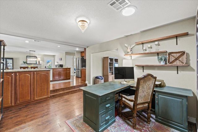 8309 Maverick Ct, Fair Oaks, CA 95628