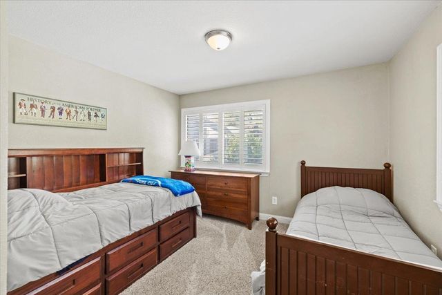 8309 Maverick Ct, Fair Oaks, CA 95628
