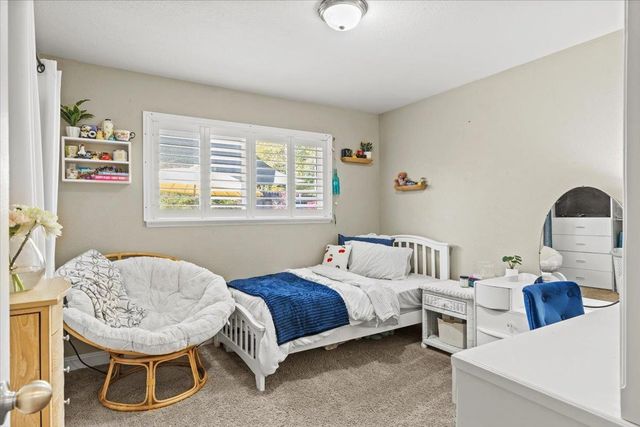 8309 Maverick Ct, Fair Oaks, CA 95628