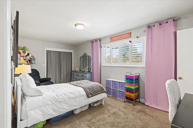 8309 Maverick Ct, Fair Oaks, CA 95628