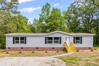 665 Burris Road, Sharon, SC 29742