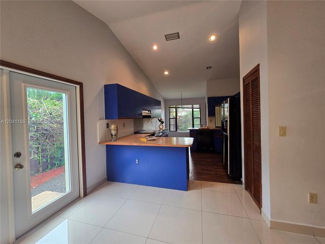 15630 SW 46th Terrace, Miami, FL 33185